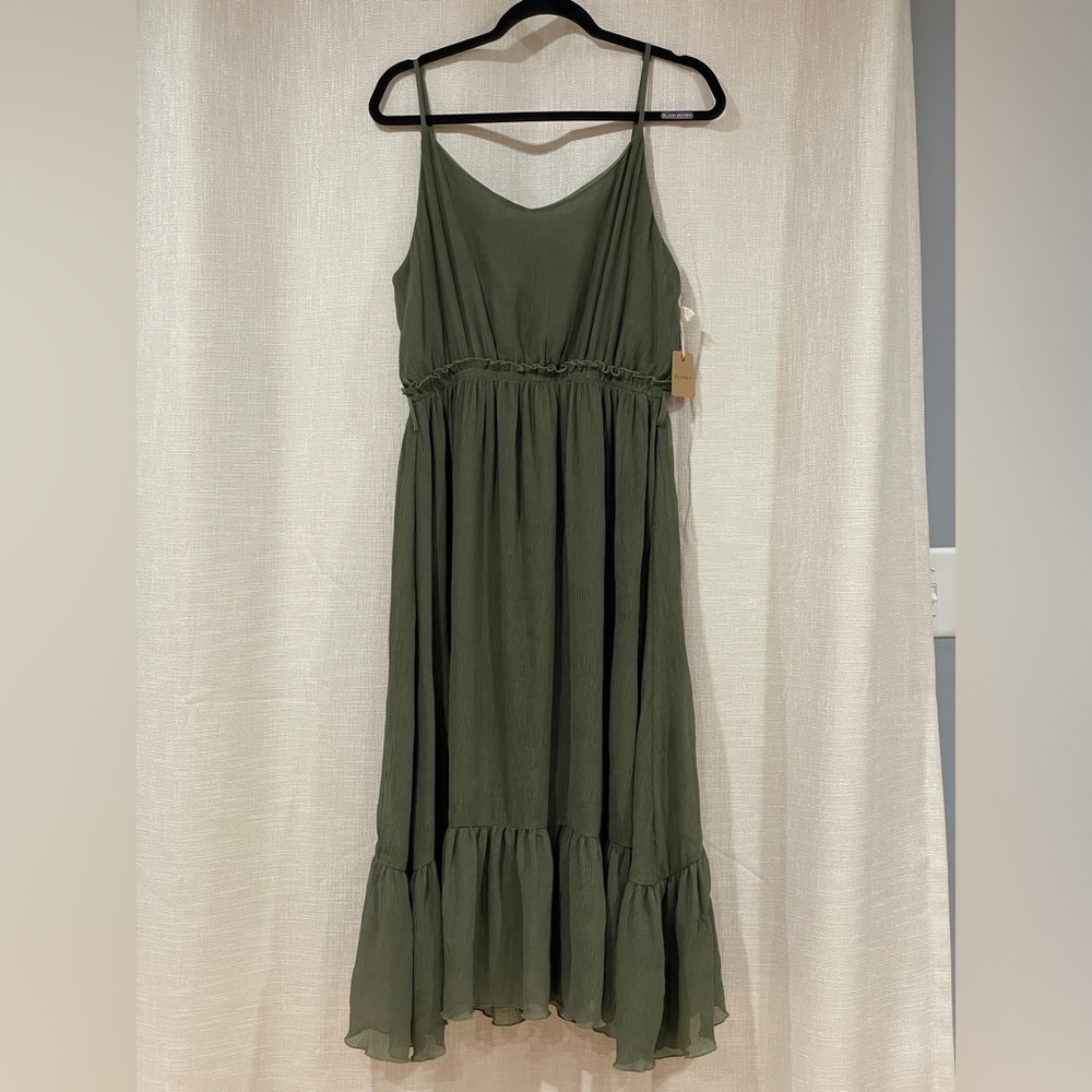 Blu Pepper Forest Green Spaghetti Dress
